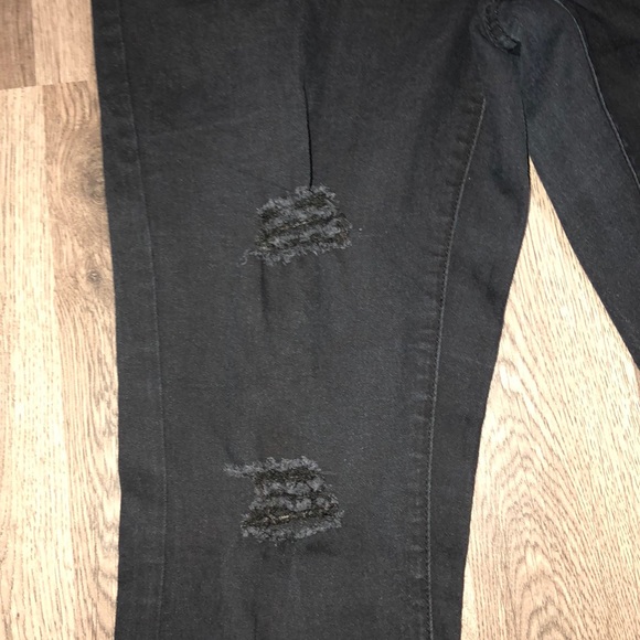 Distressed Black Denim Jeans - Picture 3 of 4